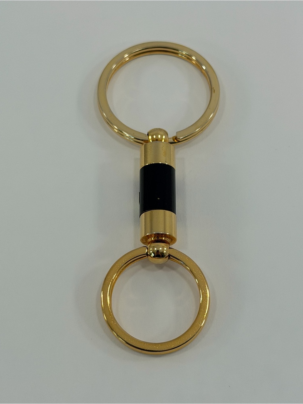 Vintage 1980s Magnetic Pull Apart Valet Keychain Gold Tone Double Ring Executive